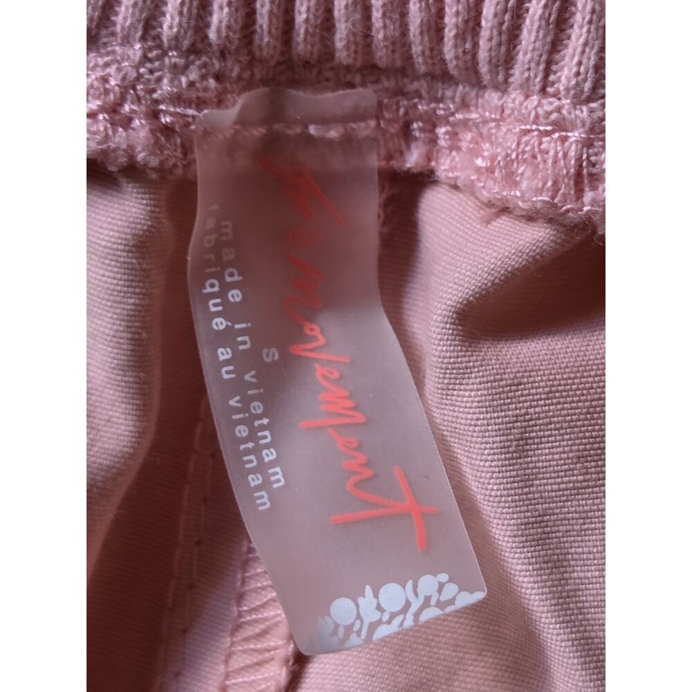 Free People Movement mesmerize me Cargo Pants In Sunkissed Pink Size Small - Picture 6 of 11
